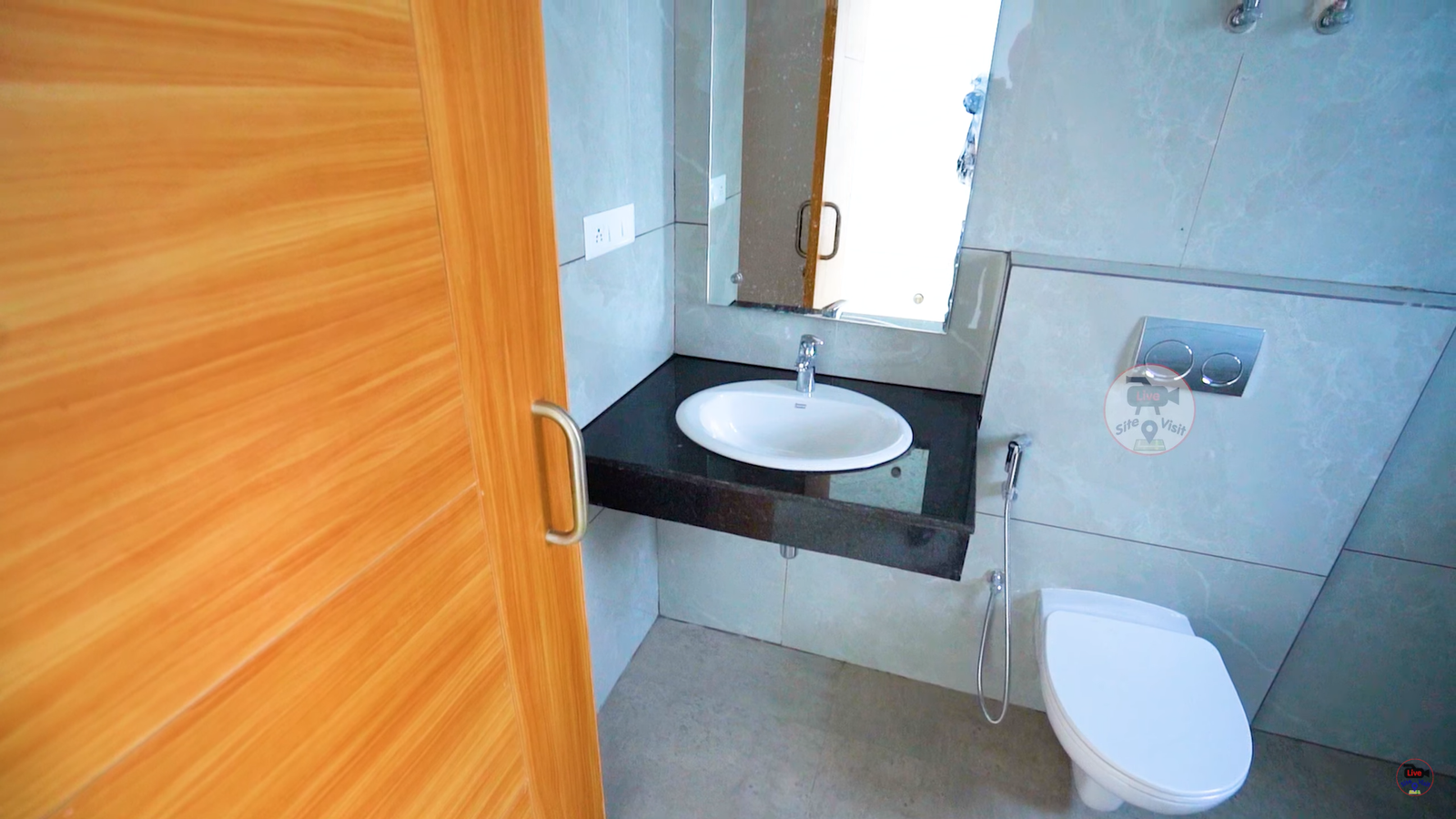 3bhk omaxe the lake (35)